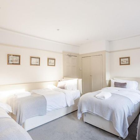 City Centre Stunning House-Roman Baths - 3Min Walk - 4 Bedrooms Dış mekan fotoğraf