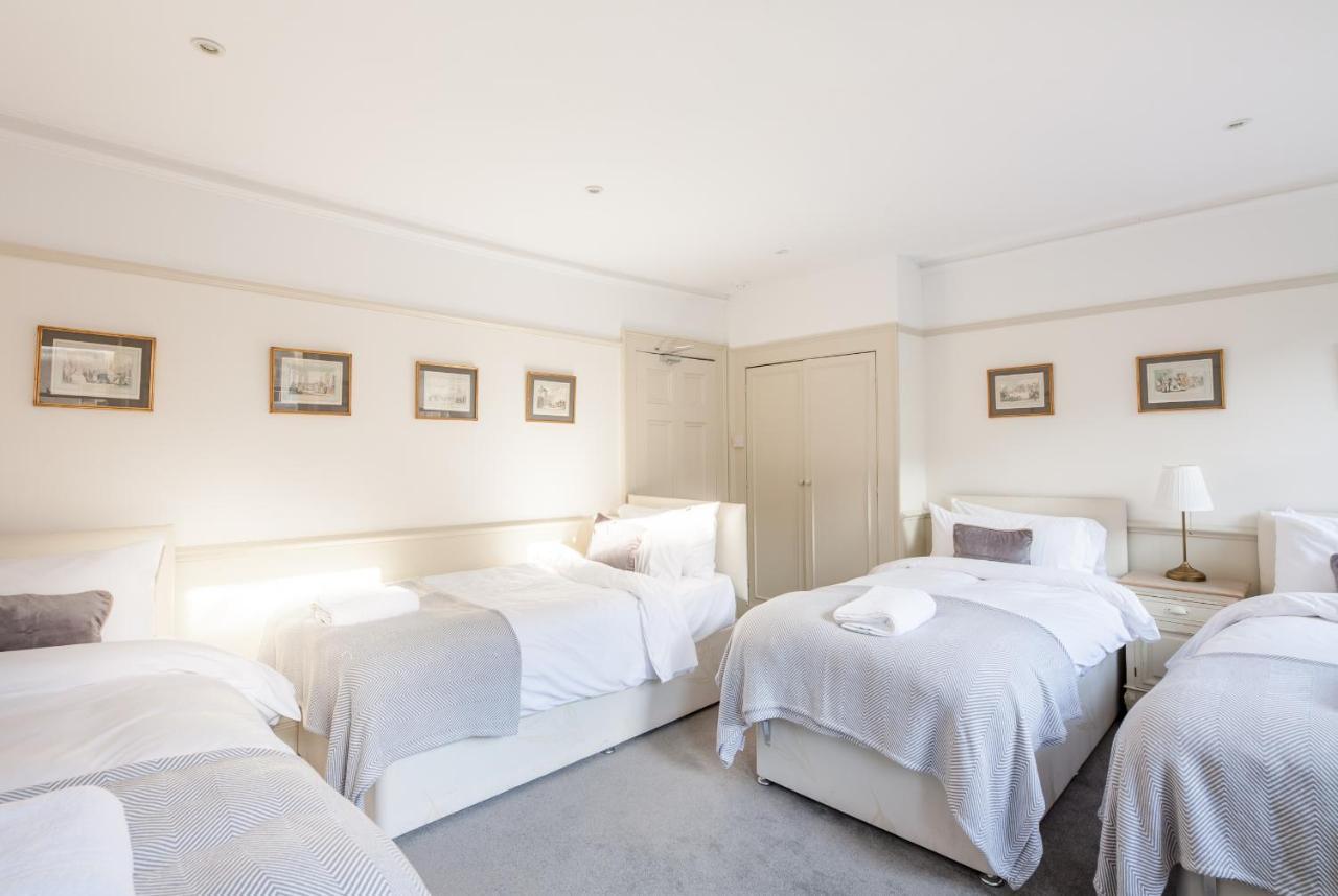 City Centre Stunning House-Roman Baths - 3Min Walk - 4 Bedrooms Dış mekan fotoğraf